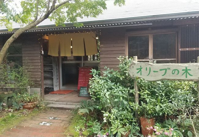 霧島神宮付近でカフェを探せばここになります。