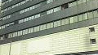 ビル自体は大きい