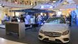 驚きのショッピングセンター