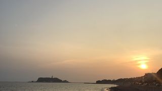 いい風が流れる夏の七里ヶ浜