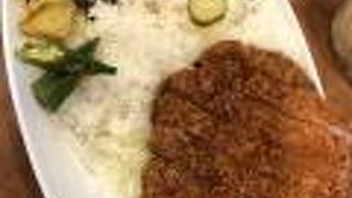 カツとカレーの店 ジーエス