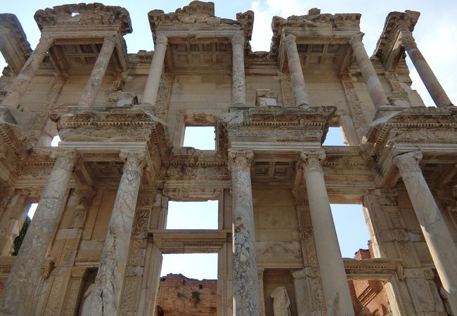 ケルスス図書館 クチコミ アクセス 営業時間 エフェス遺跡周辺 フォートラベル ケルスス図書館 クチコミ アクセス 営業時間 エフェス遺跡周辺 フォートラベル