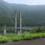 南アルプス接岨大吊橋、頑丈で揺れない吊橋