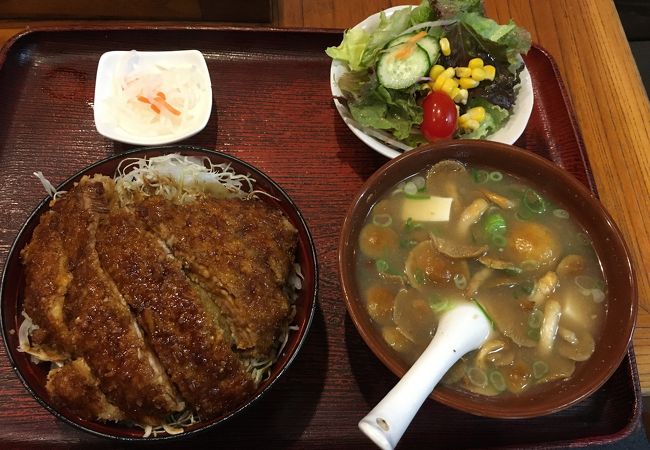 ソースかつ丼