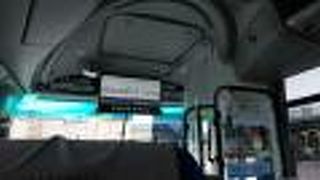 今はガラガラです。