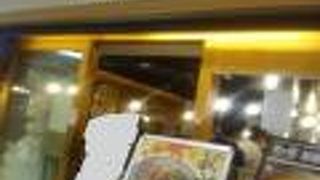 美味しいうどんをこちらでいただく