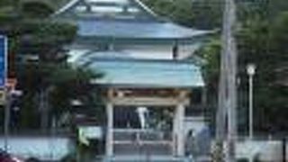 郵便局裏にある