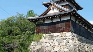 百万石の中心だった居城　～　郡山城址