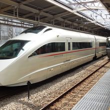 人気者VSEと離合