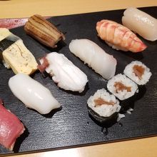 ８貫ランチ