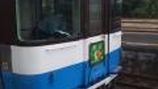 2020年８月10日現在、「ゆうゆうアンパンマンカー」の連結により３両編成での運転でした