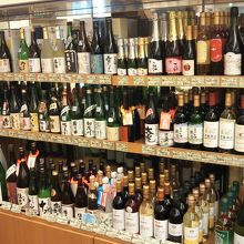 日本酒の品揃えが壮観です！