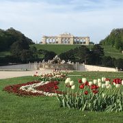 四季折々のお花が楽しめる美しい庭園