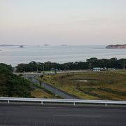 対岸の椿泊の方を眺める景色もなかなか雄大