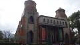 美しいゴシック様式の大礼拝堂