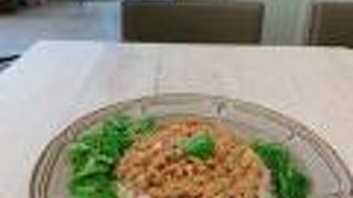 おしゃれなカレー店