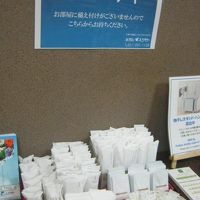 アメニティ類はフロント脇から各自必要分を持っていく形式です