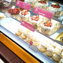 アンリ・シャルパンティエ 池袋西武店