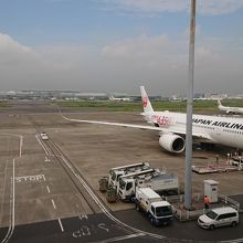 羽田空港国内線北ウィングサクララウンジ