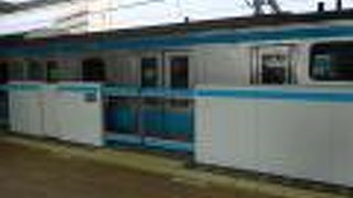 平日の日中は快速運転