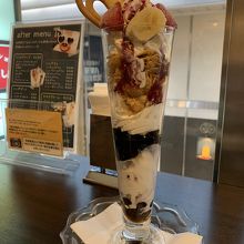 30cmパフェを食べに行きました By Kaori カフェ オリンピックのクチコミ フォートラベル
