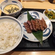 牛タン美味しい！