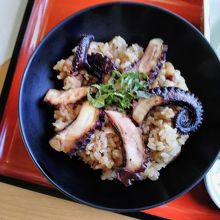 たこめし　タコがとても軟らかくて味付けも美味しいです