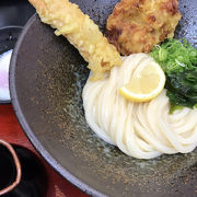 人気のうどん店