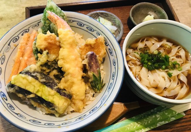 天丼ときしめん