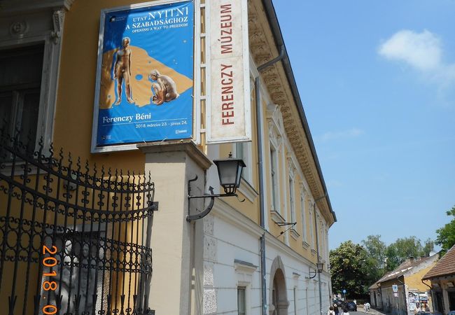 フェレンツィ美術館