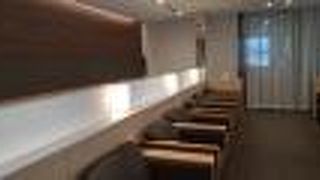 搭乗前にゆったりと