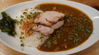 ツバキ 神田鍛冶町