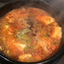 熱々のスンドゥブ