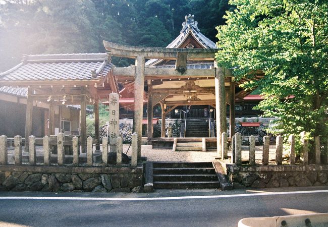 春日神社