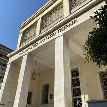 割と新しい建物