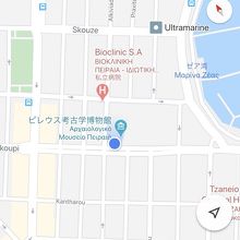 大通りからちょっと入ります。わかりづらい場所