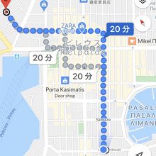 徒歩3-40分。地下鉄から