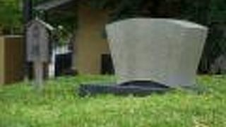 五条大橋のたもとにオブジェがあります。