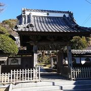 落ち着いた雰囲気の寺院