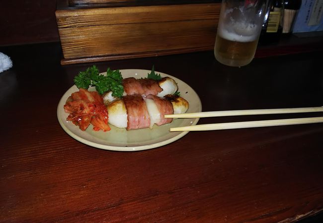 住宅街にひっそりとある，居心地の良い小料理屋。