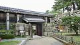 天守の近くにありました