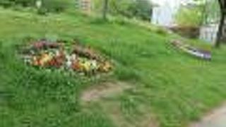 とにかく広いです