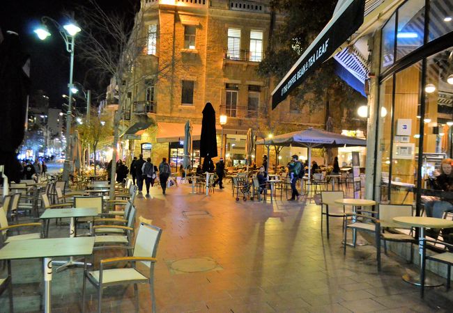 ジャッファ ストリート