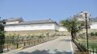 いろは松の先の佐和口にある櫓