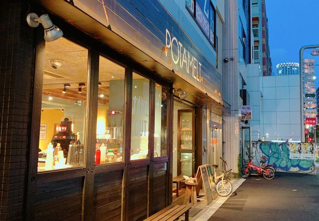 外側がカリカリのサンドイッチ