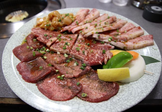 あがつま農協の直営店なので安心して美味しい焼肉を食べることができます。