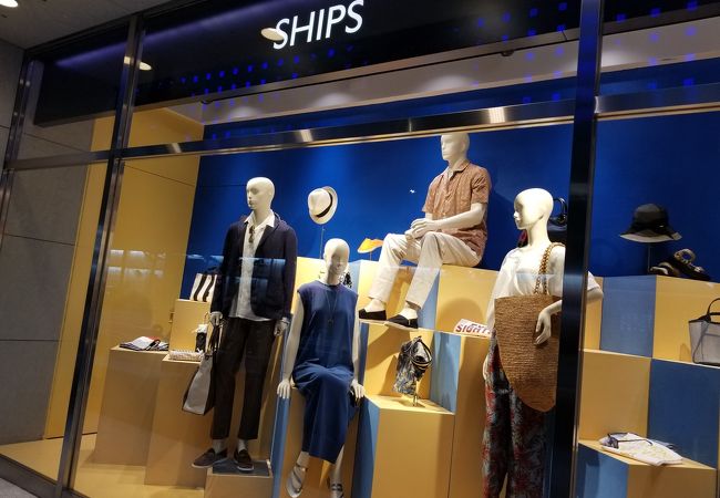 SHIPS (有楽町店)