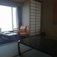 鴨川グランドホテル 部屋2