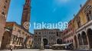 世界遺産「ヴェローナ市街」の構成資産です。