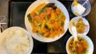 牛バラの煮込み